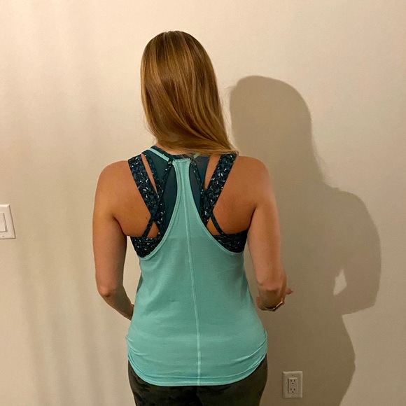 lululemon athletica Tops - Like new LULULEMON 2-in-1 top❤️